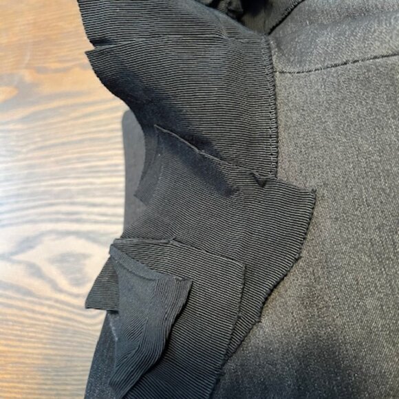 Tahari belted jacket blazer - Picture 14 of 14